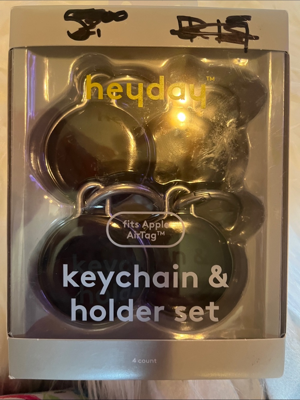 heyday black keychain & holder set